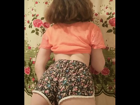 ❤️ Seksega juna bebo demetas sian pantalonon ĉe fotilo ☑ Porno ĉe porno eo.yourxxxvideos.ru ﹏